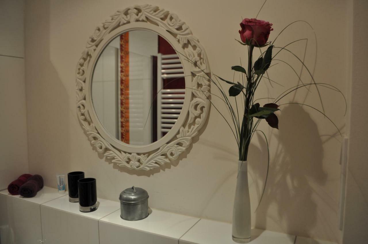 Lux Apartment City Düsseldorf Dış mekan fotoğraf
